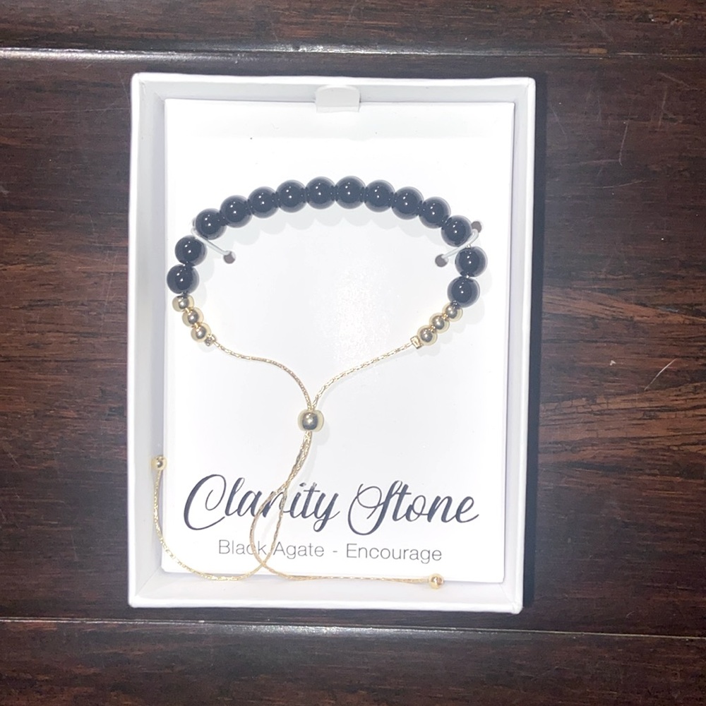 Gold Clarity stone bracelet